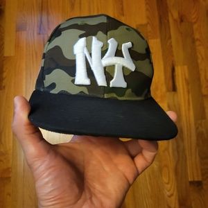 SNAPBACK HATS